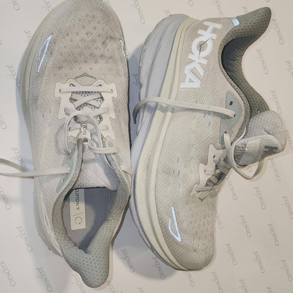 Hoka Unisex Light Gray Athletic Shoes
